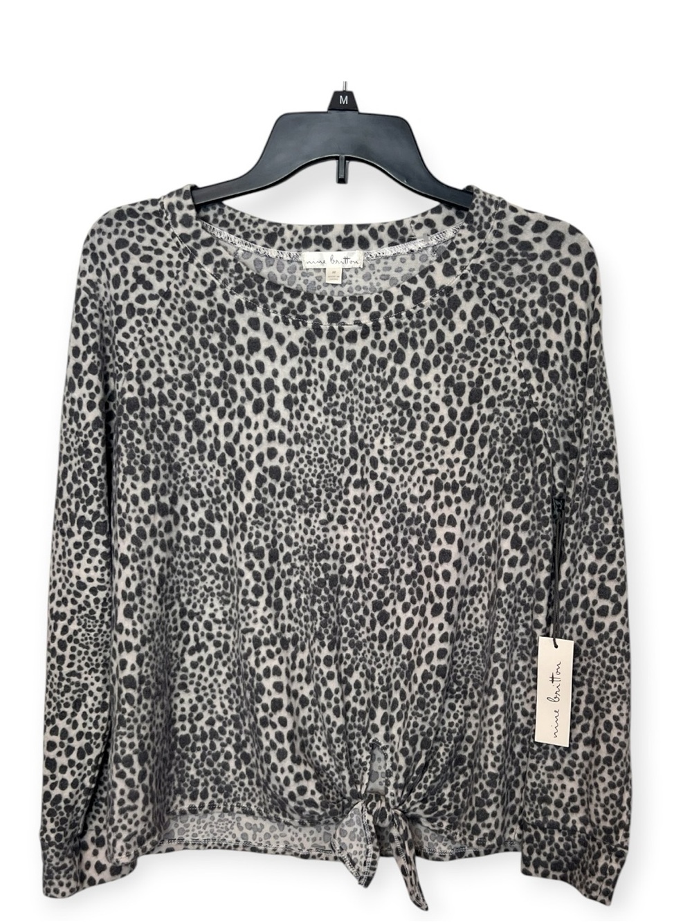 Women’s Gray Leopard Print Tie-Hem super soft top